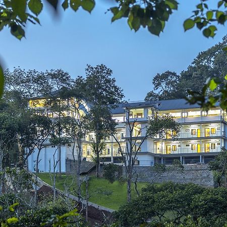 Hostess Thekkady Hotel Exterior photo