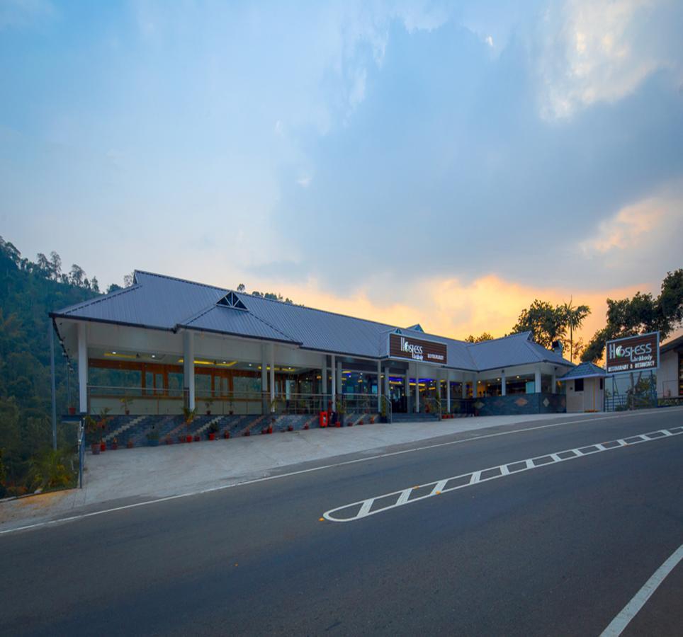 Hostess Thekkady Hotel Exterior photo